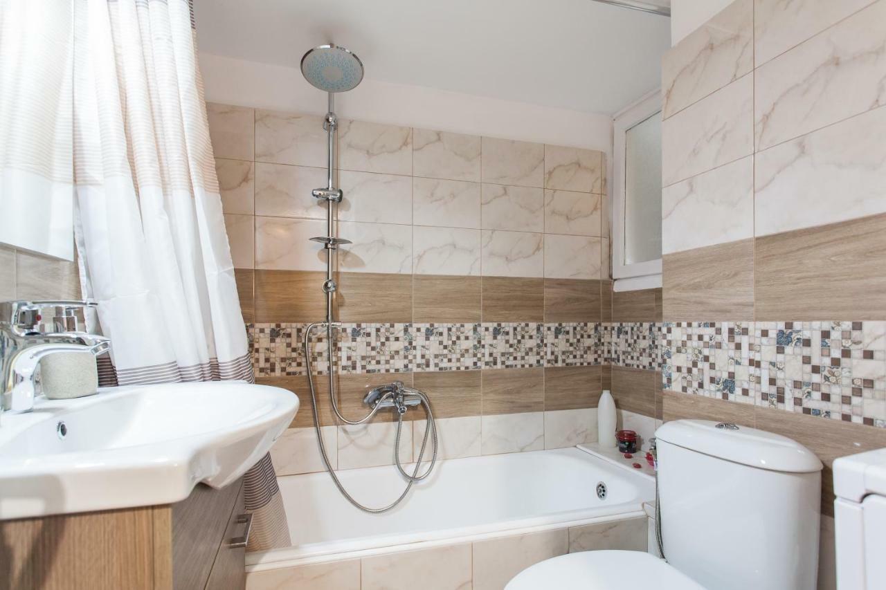 Central, Quiet, Cozy, Very Clean Private Apartment Close To Acropolis Athens Exterior photo